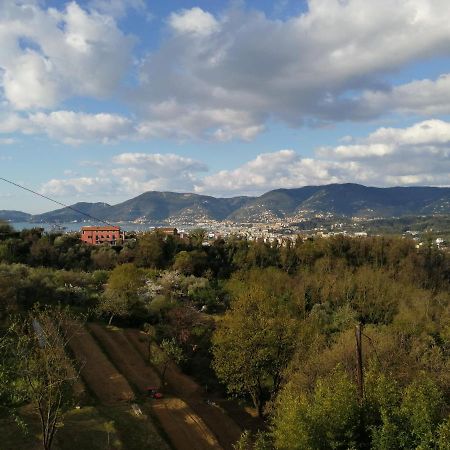 In Campagna Guest House Специя Екстериор снимка
